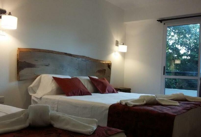 חדר סופריור לשלושה, Kelta Hotel Puerto Iguazu