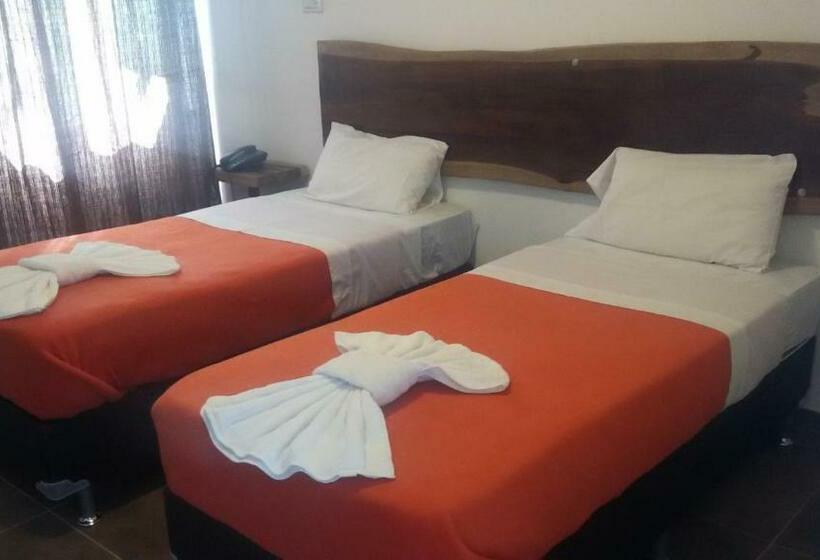 חדר סופריור עם מיטת קינג, Kelta Hotel Puerto Iguazu