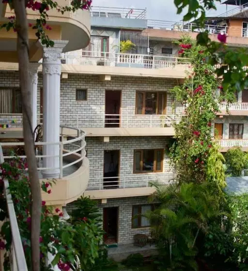 اتاق استاندارد, Lotus Inn