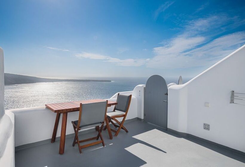 プール付きジュニアスイート, Maregio Suites