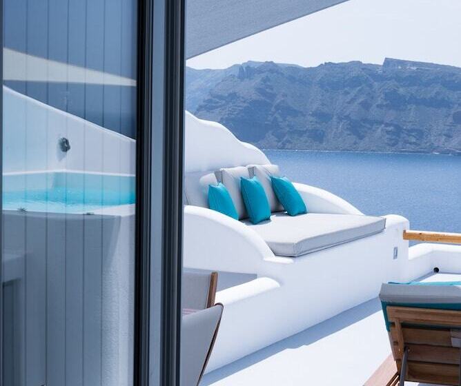 プール付きジュニアスイート, Maregio Suites