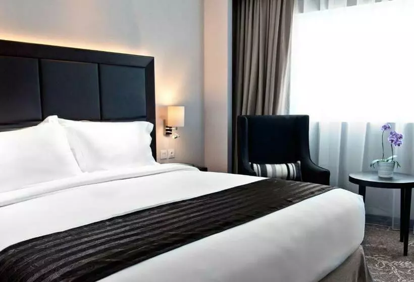 デラックスルーム, Melia Makassar
