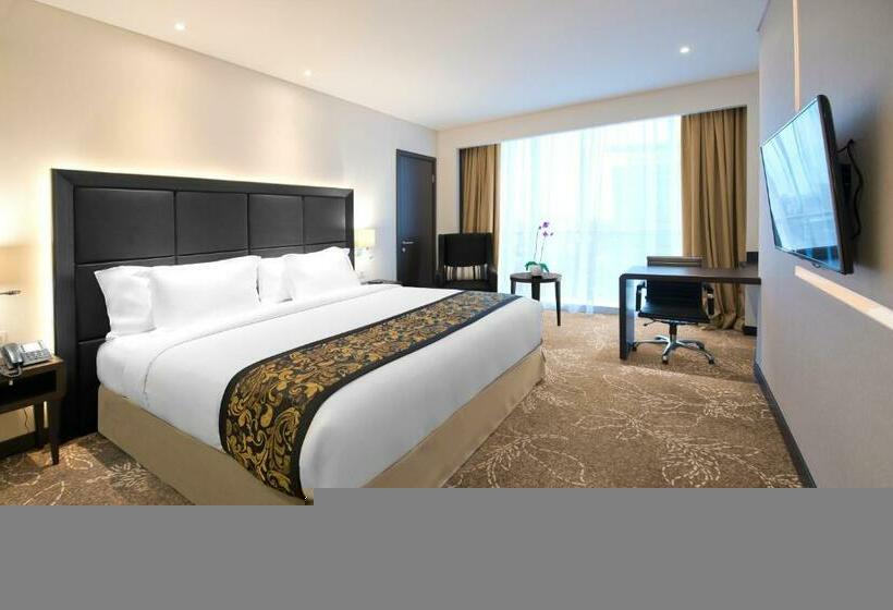 行政房间, Melia Makassar