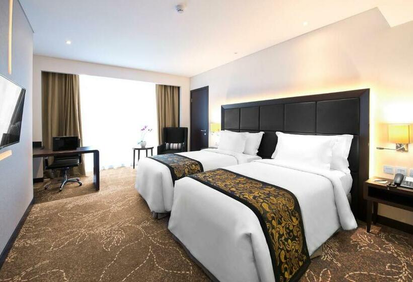 Номер Executive, Melia Makassar