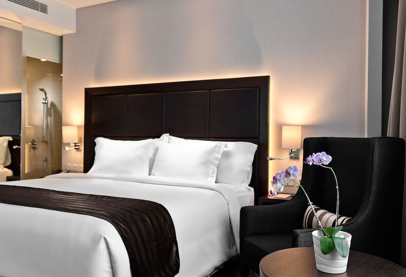 Номер Deluxe, Melia Makassar