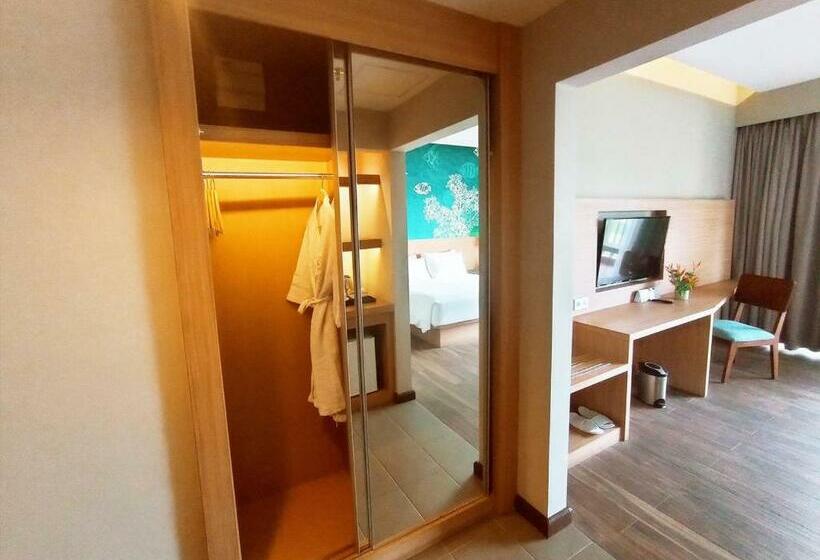 Junior Suite Widok Morze, Manado Tateli Resort And Convention