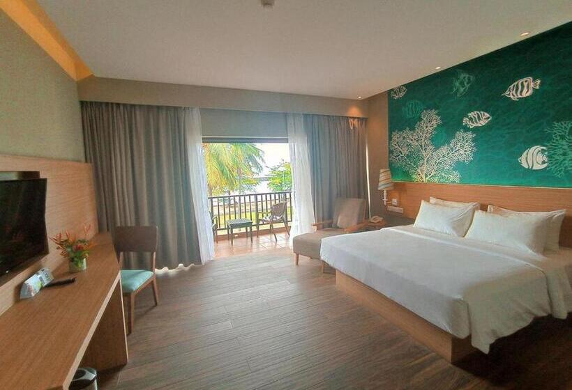 Junior Suite Widok Morze, Manado Tateli Resort And Convention