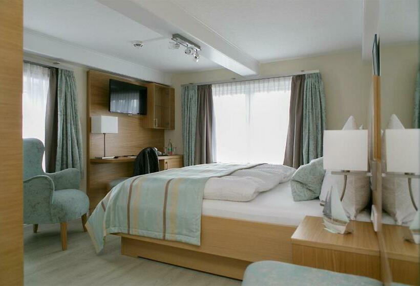 标准间, Neuwarft Altbau