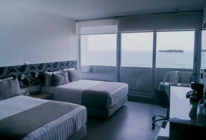 스탠다드 룸 더블 침대 2개, Punta Azul