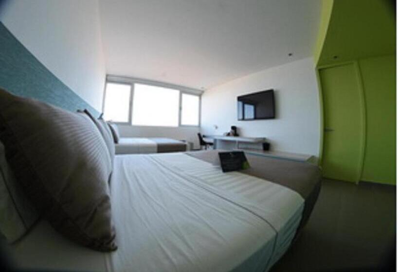 스탠다드 룸 더블 침대 2개, Punta Azul