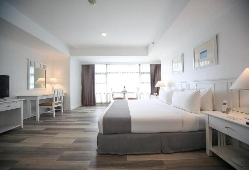 스탠다드 스튜디오, Infinity Tower Suites