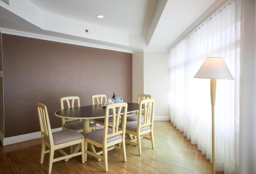 Suíte 3 Quartos, Infinity Tower Suites