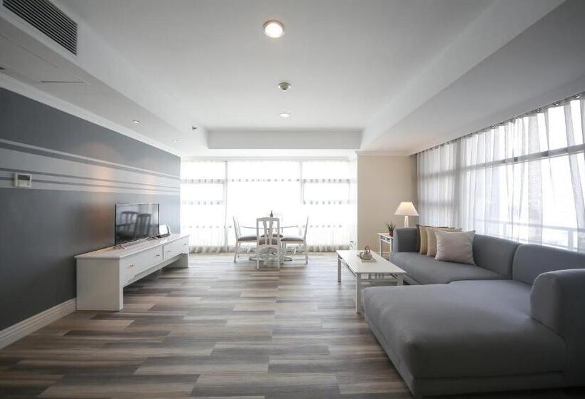 이그제큐티브 스위트, Infinity Tower Suites