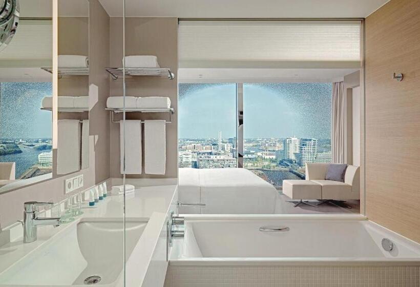 キングサイズベッド、シティビューデラックスルーム, The Westin Hamburg