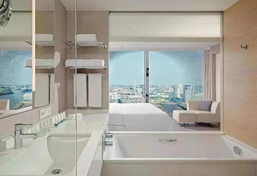 Deluxe-huone King-vuode Kaupunkinäkymä, The Westin Hamburg