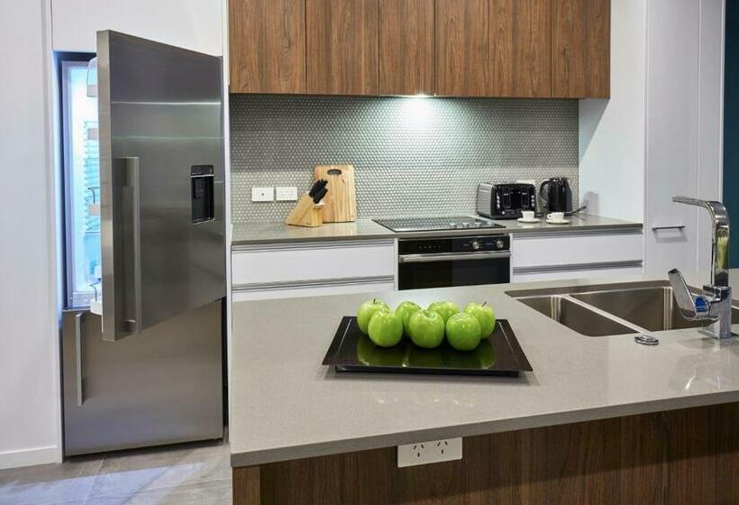 Люкс 3 Спальни, Swissbelsuites Victoria Park Auckland