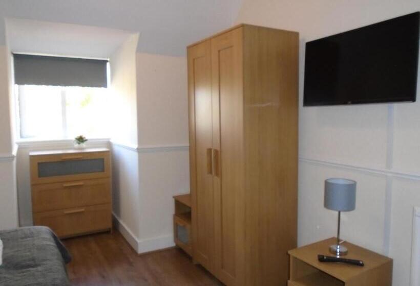 스탠다드 룸 공동 욕실, The Swan Inn Pub