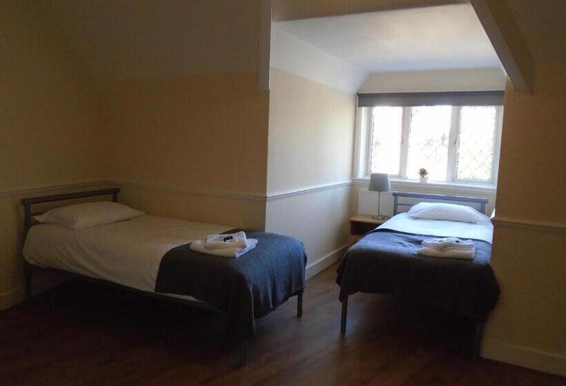 스탠다드 룸 공동 욕실, The Swan Inn Pub