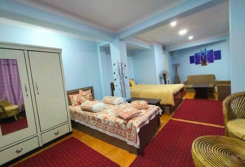 اتاق استاندارد, Pristine