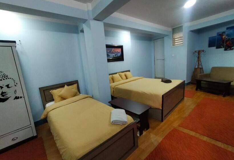 اتاق استاندارد سه نفره, Pristine