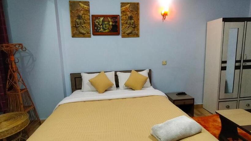 اتاق استاندارد, Pristine