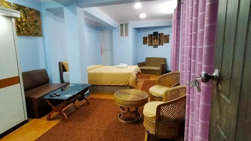 اتاق استاندارد, Pristine