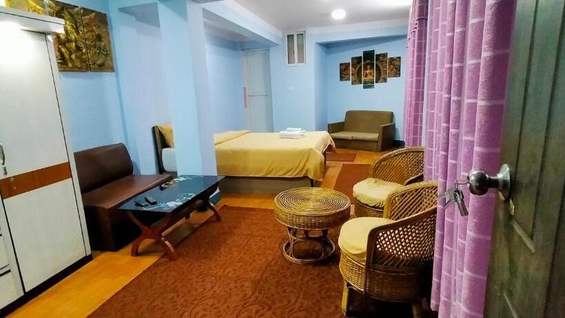 اتاق استاندارد, Pristine