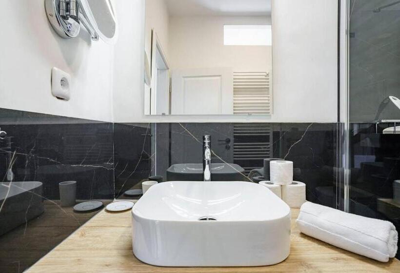 バルコニー付きスタンダードルーム, Domaine De Saint Pierre Travaillan