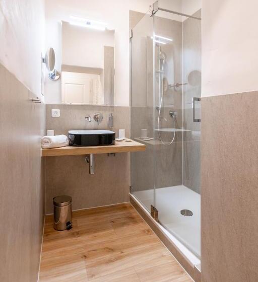 スーペリアールーム, Domaine De Saint Pierre Travaillan