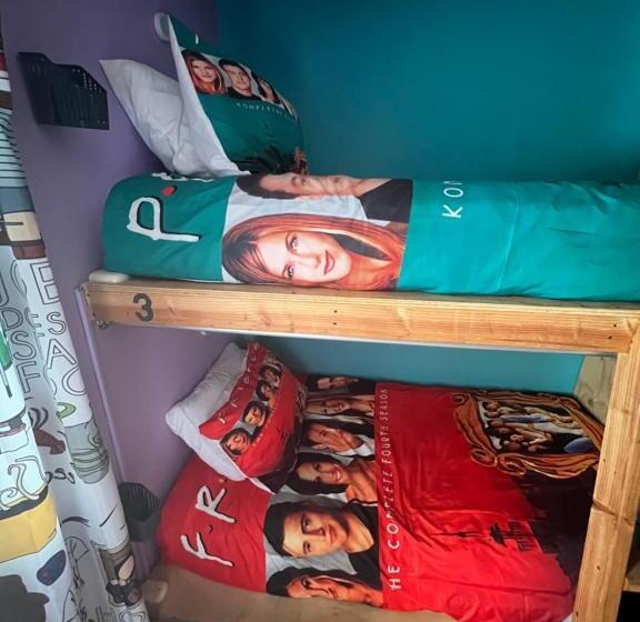 سرير فى غرفة مشتركه, Dici Coliving Housing