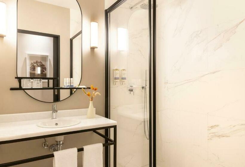 اتاق استاندارد یک نفره, Pestana Rua Augusta Lisboa