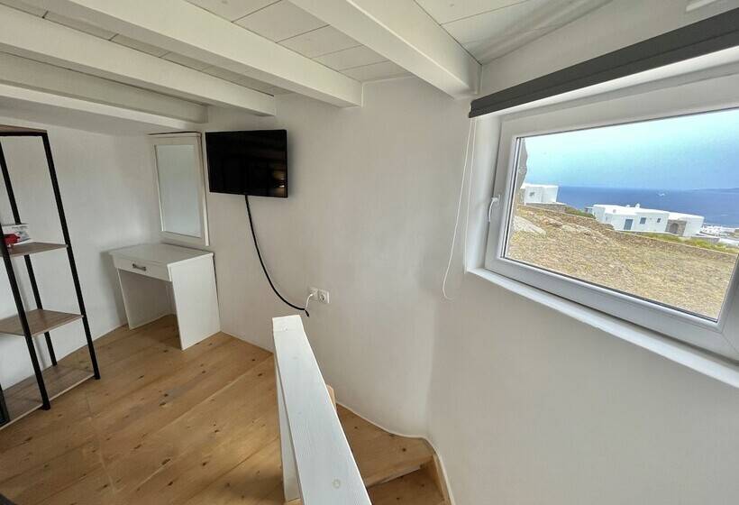 إستوديو ديلوكس, Crystal Suites