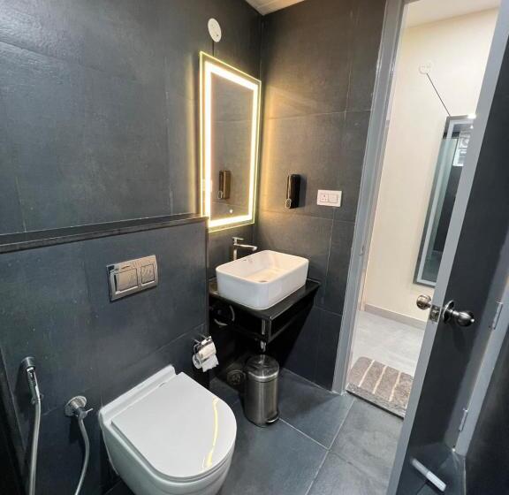 Executive Suite, Vrishi Inn