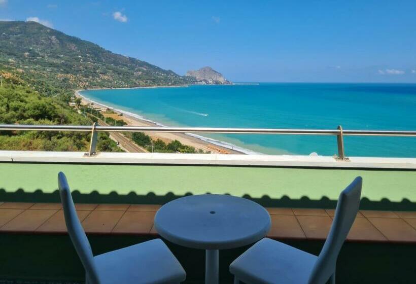 海の見えるスタンダードスタジオ, La Casa Del Mar Cefalù