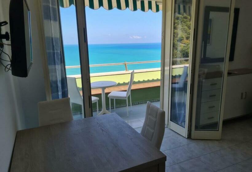 海の見えるスタンダードスタジオ, La Casa Del Mar Cefalù