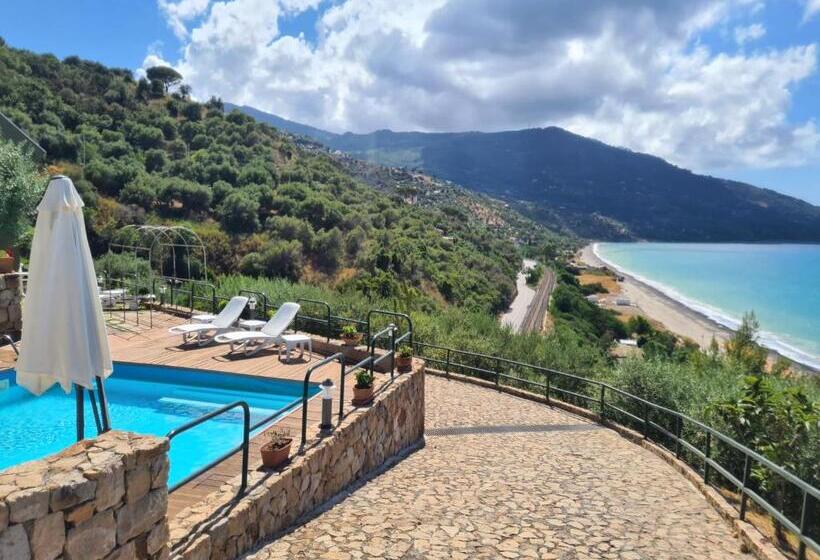 수피리어 스튜디오, La Casa Del Mar Cefalù