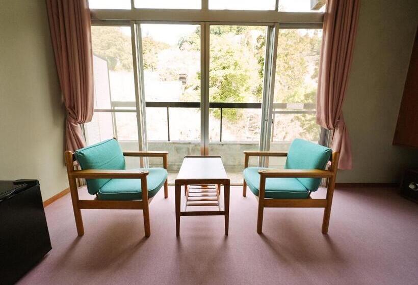 四人标准间, 多武峰観光ホテル