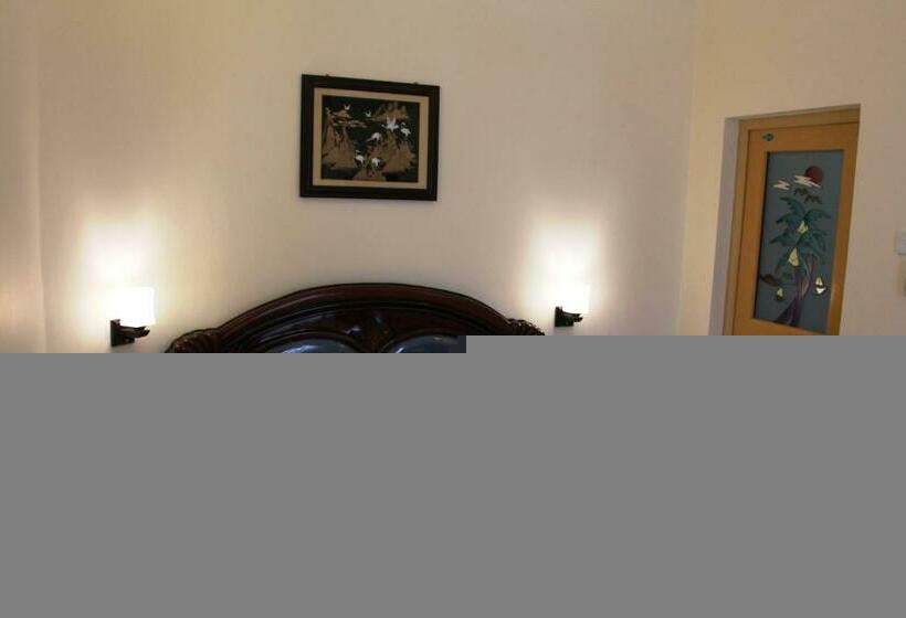 חדר סטנדרט, Holiday Fashion Inn