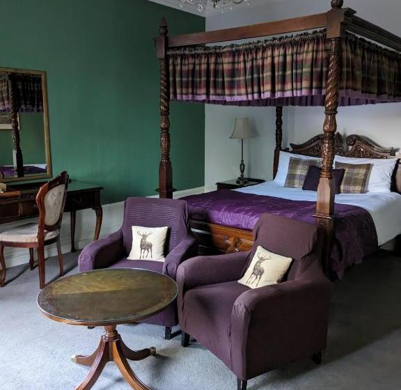 Номер Deluxe Кровать Кинг, Bennachie Lodge Hotel In Kemnay