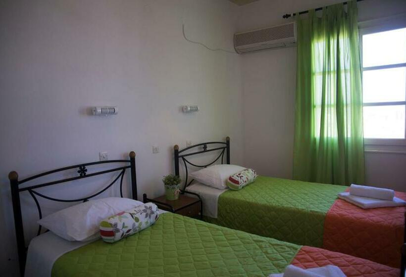 חדר סטנדרט, Bay's