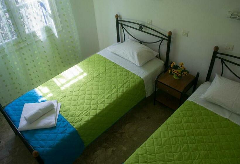 חדר סטנדרט, Bay's