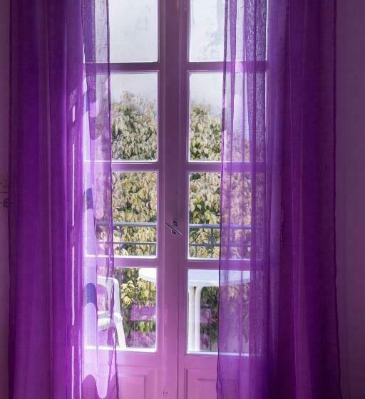 חדר סטנדרט, Bay's