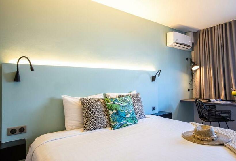 اتاق استاندارد, Centr