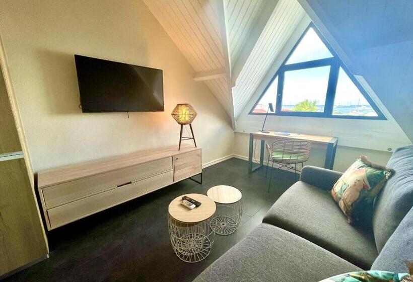 سوییت سوپریور, Centr