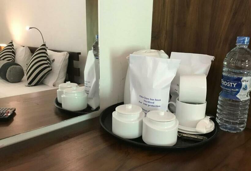 디럭스 룸, Heladiv