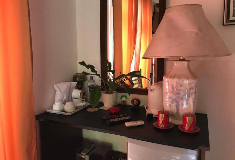 디럭스 패밀리 룸, Heladiv