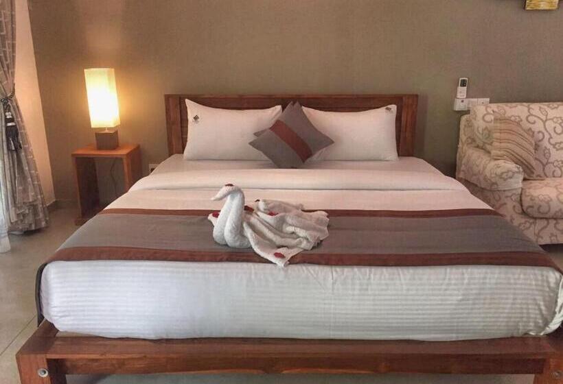 수피리어 패밀리 룸, Heladiv