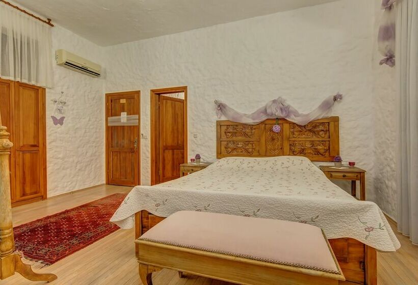 Deluxe Szoba, Lale Lodge