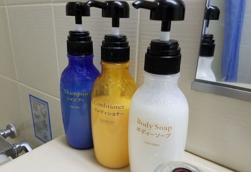 غرفة قياسية فردية, Socia