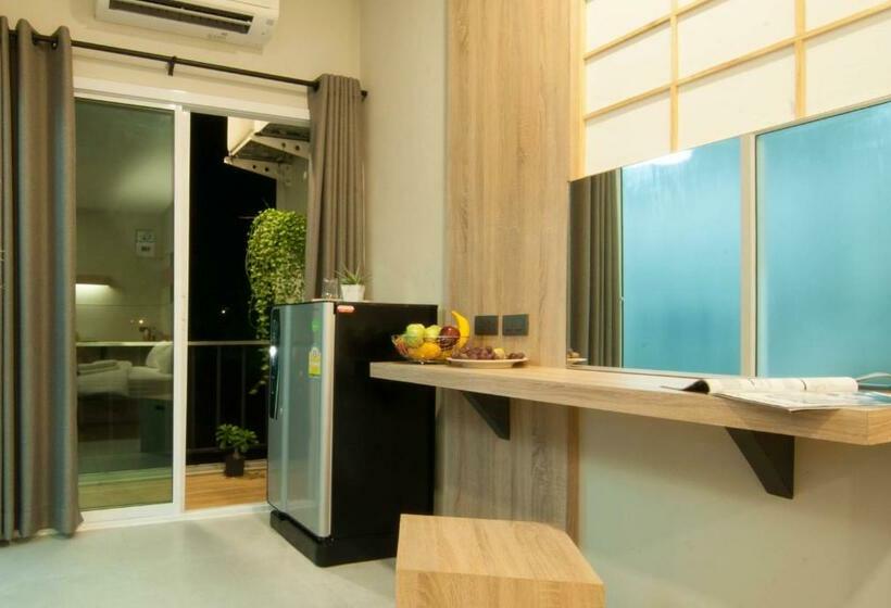 غرفة ديلوكس مزودة بشرفة, The Zenith Residence